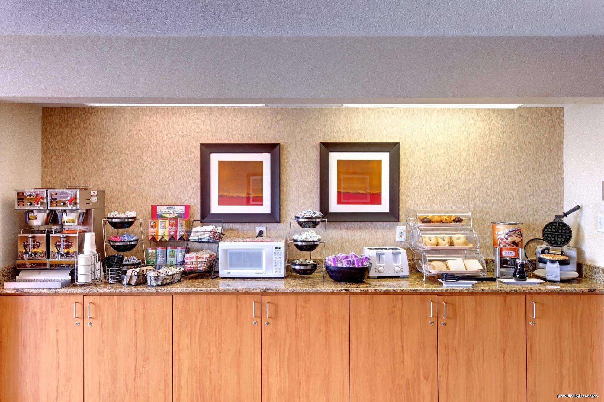 Best Western Plus Gateway Inn & Suites - Aurora Ngoại thất bức ảnh